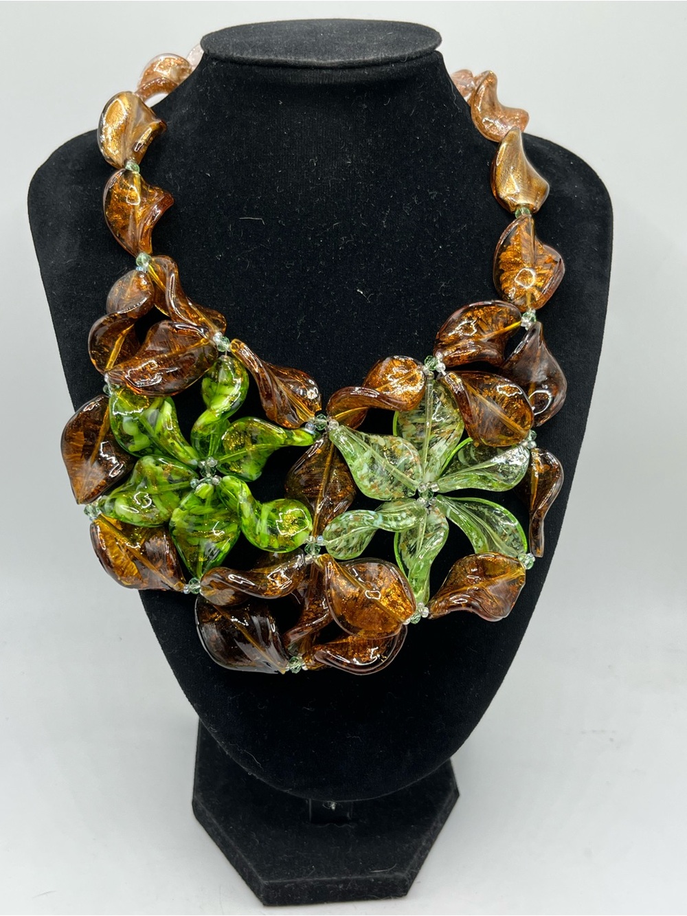 Glass Beaded Floral Artisan Statement Necklace Silver tone Toggle 14”